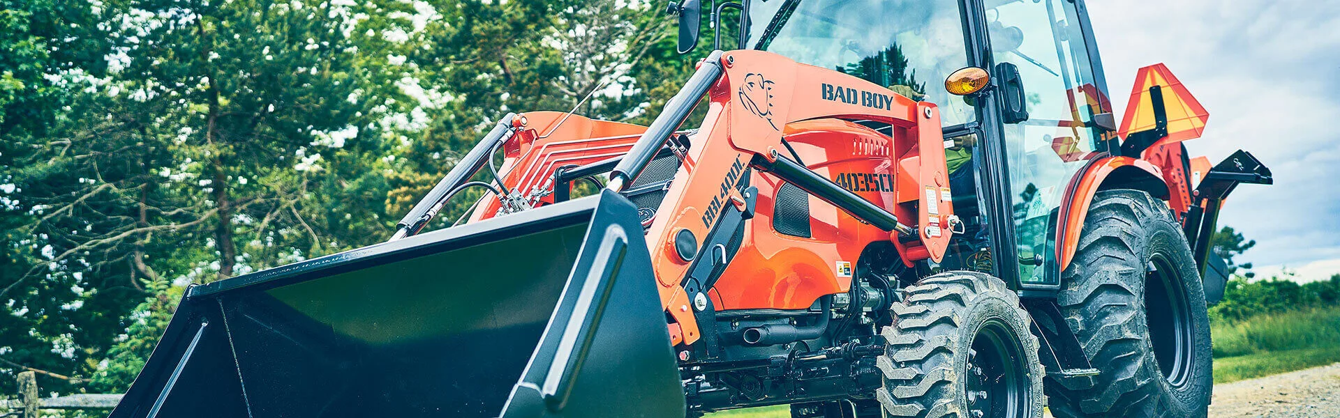 2026 Bad Boy Tractors 4035CH CAB Compact Tractor - Image 4