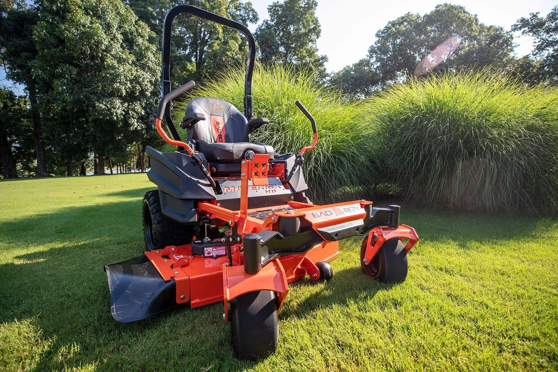 Bad Boy Maverick HD Kawasaki FX730 23.5HP (54” Deck) - Image 2